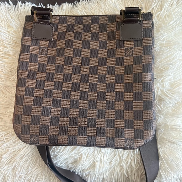 Louis Vuitton Damier Ebene Pochette Bosphore - Picture 6 of 15